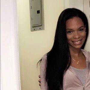 Meet your Posher, Thalia